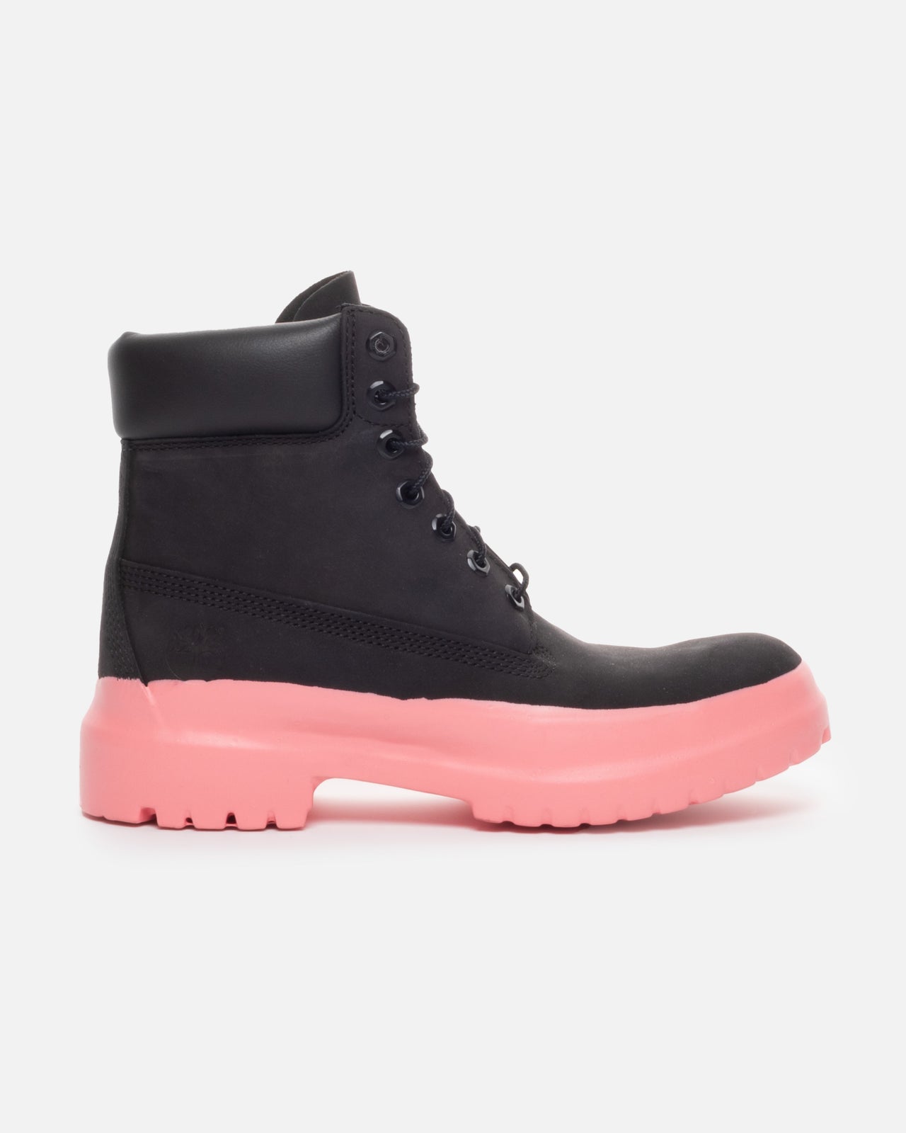 STRAWBERRY TIMBS (BLACK)